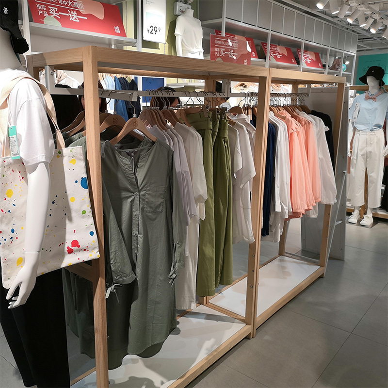 服裝展示架