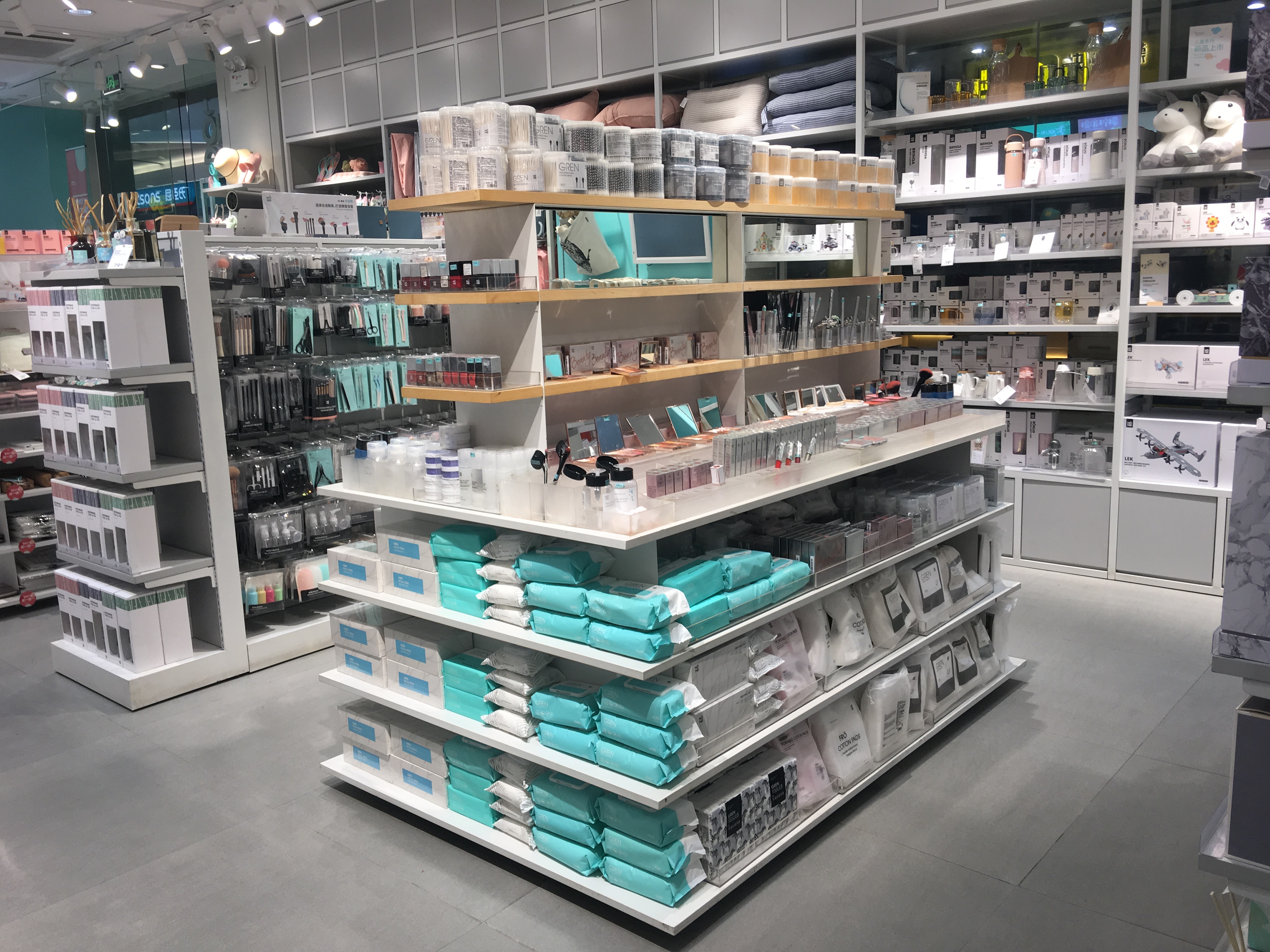 湖北大唐展示架,精品店貨架,精品貨架展柜