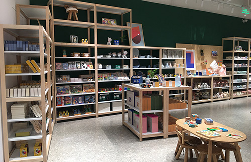 天河孕嬰店展示架選擇，商品陳列原則_大唐展示貨架廠