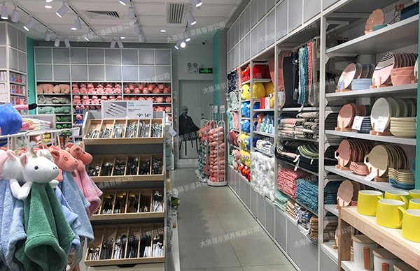 NOME諾米北歐風(fēng)精品店貨架