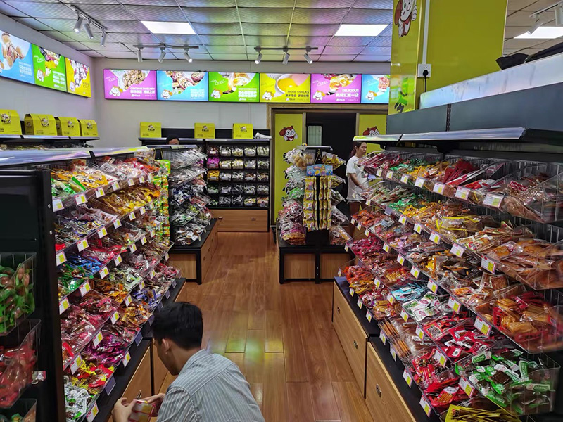 黑龍江零食店展示架,休閑零食貨架,小食品店陳列柜,大唐貨架廠